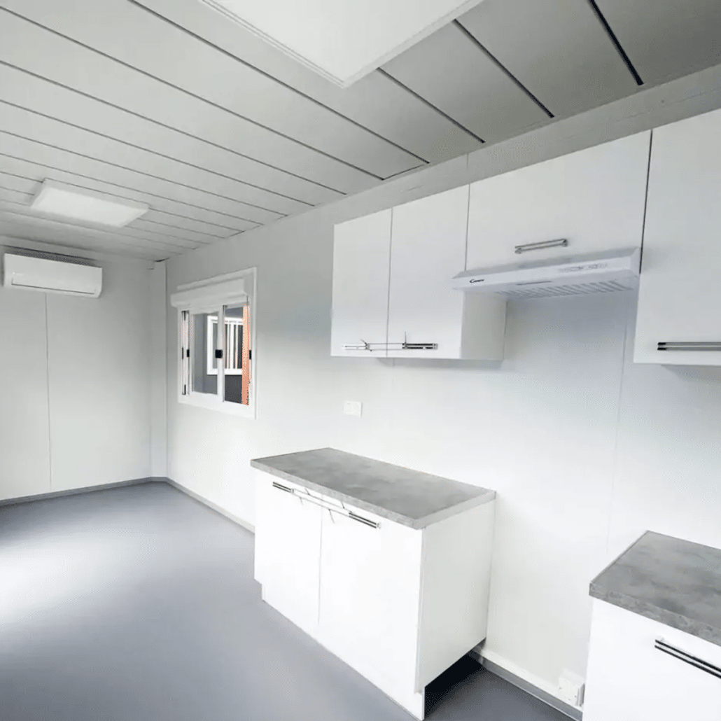 espace cuisine dans bungalow base de vie