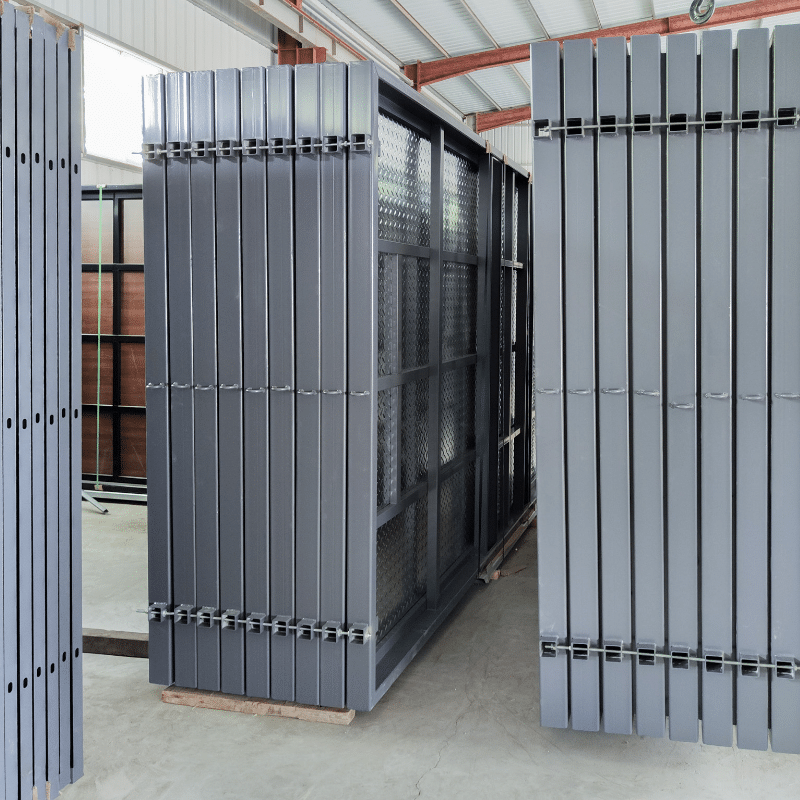 Vue d’un container de stockage compact et solide.